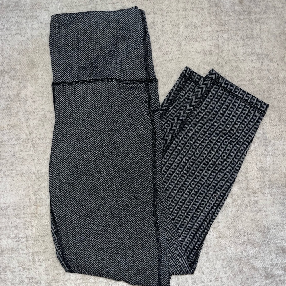 GapFit Herringbone Leggings